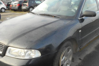 Retroviseur droit AUDI A4 1