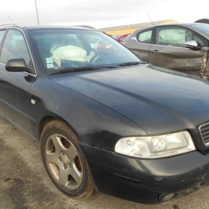 Retroviseur droit AUDI A4 1 Photo n°4