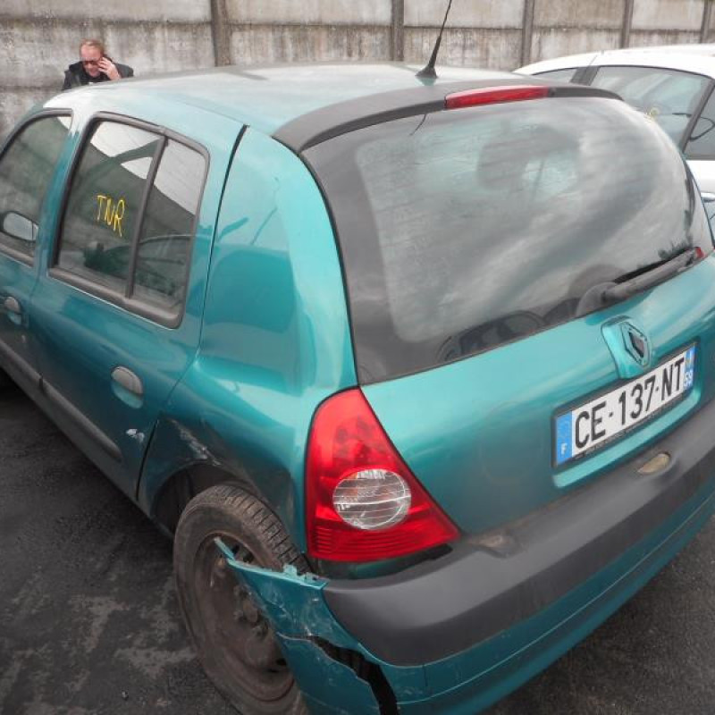 Compresseur clim RENAULT CLIO 2 Photo n°7