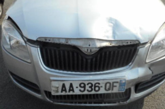 Pretensionneur de ceinture avant droit SKODA FABIA 2