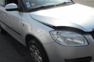 Pretensionneur de ceinture avant droit SKODA FABIA 2