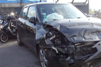 Retroviseur droit SUZUKI SWIFT 3