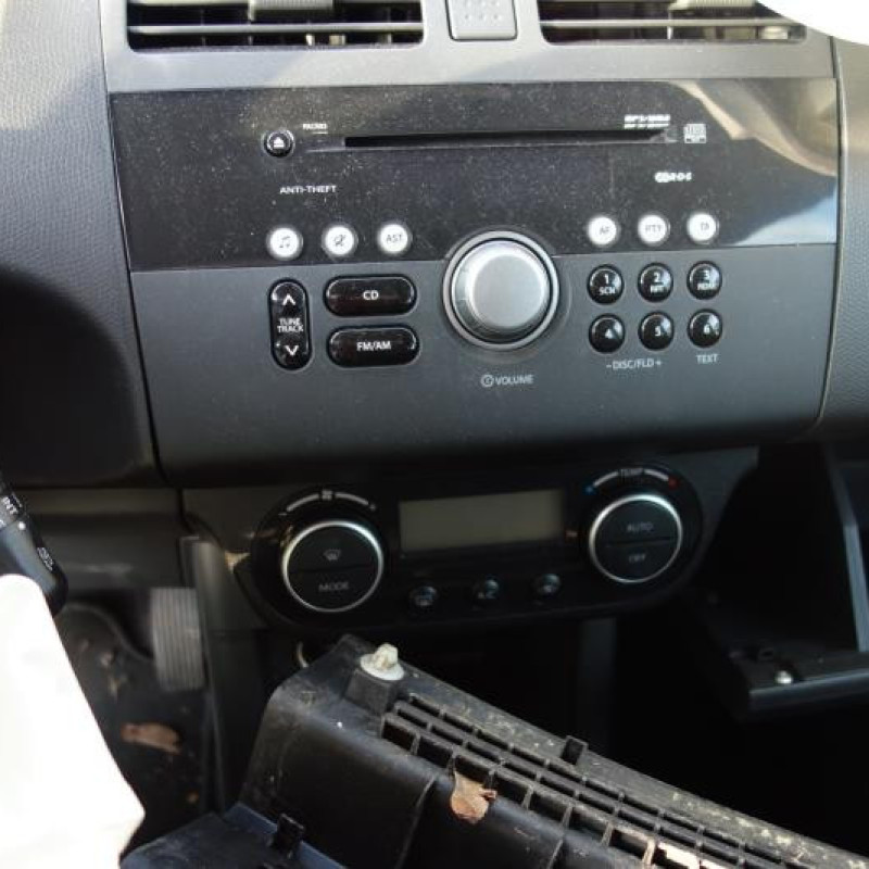 Commande chauffage SUZUKI SWIFT 3 Photo n°8