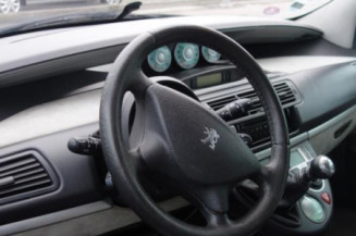 Serrure avant droit PEUGEOT 807