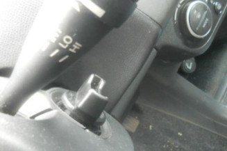 Pretensionneur de ceinture avant droit SUZUKI SWIFT 3