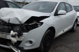 Pretensionneur de ceinture avant droit RENAULT MEGANE 3