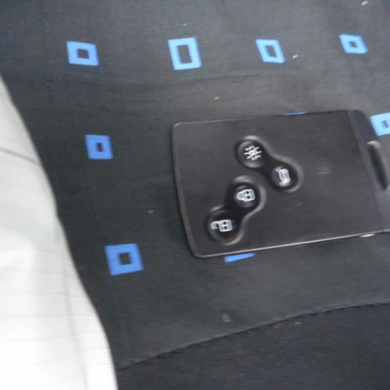 Boite a gants RENAULT SCENIC 3 Photo n°11