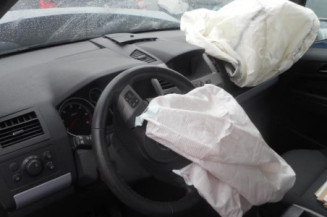 Trappe d'essence OPEL ZAFIRA B