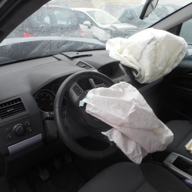 Trappe d'essence OPEL ZAFIRA B Photo n°8