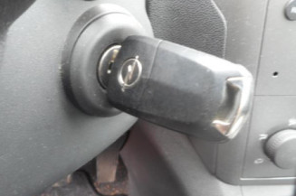 Trappe d'essence OPEL ZAFIRA B