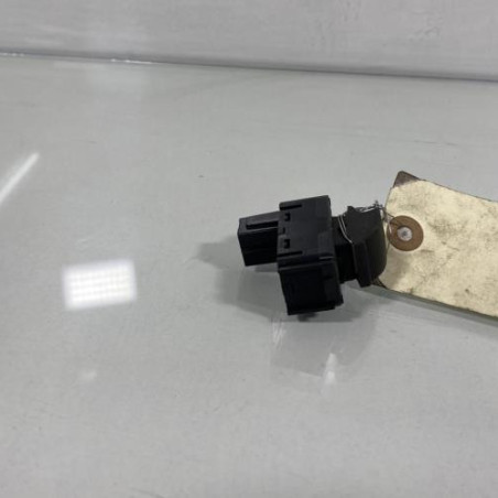 Interrupteur de leve vitre avant droit CITROEN C4 2
