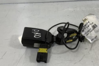 Attache ceinture arriere droit PEUGEOT 207 Photo n°1