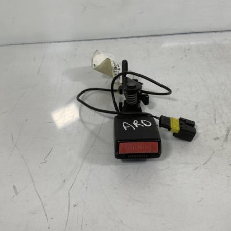 Attache ceinture arriere droit PEUGEOT 207
