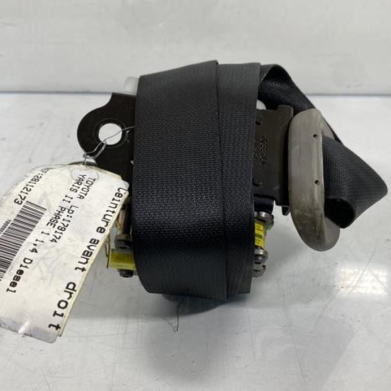 Pretensionneur de ceinture avant droit TOYOTA YARIS 2 Photo n°1