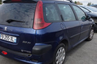 Etrier avant gauche (freinage) PEUGEOT 206