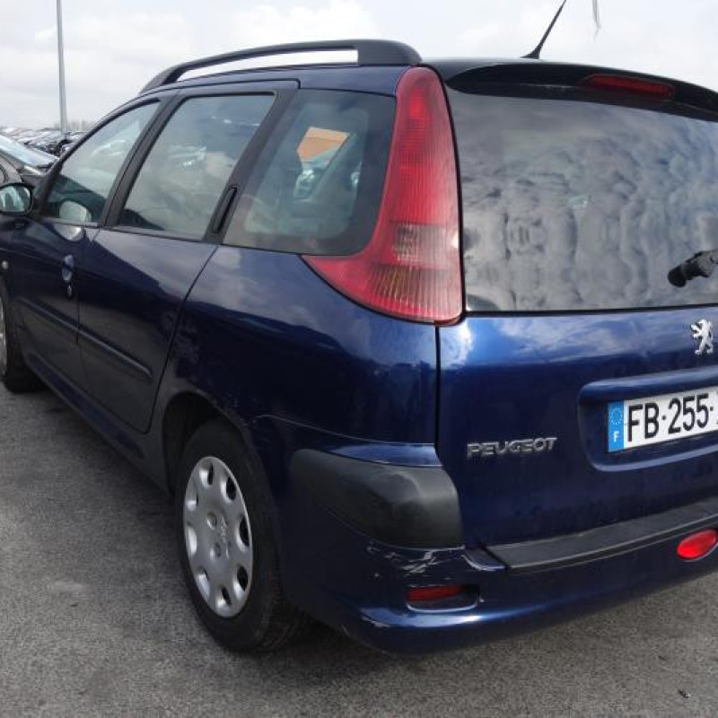 Etrier avant gauche (freinage) PEUGEOT 206 Photo n°4