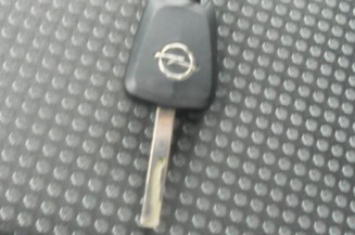 Interrupteur de leve vitre avant droit OPEL CORSA D
