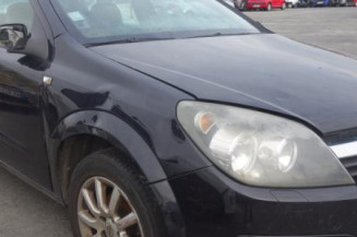 Malle/Hayon arriere OPEL ASTRA H