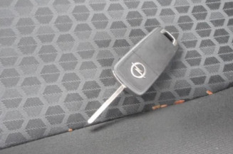 Interrupteur de leve vitre avant droit OPEL CORSA E