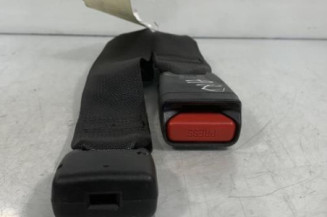 Attache ceinture arriere droit SUZUKI SPLASH Photo n°1