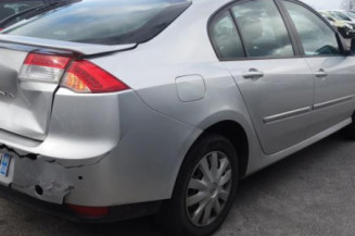 Pretensionneur de ceinture avant droit RENAULT LAGUNA 3