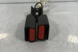 Attache ceinture arriere droit CITROEN DS4