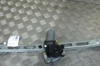 Leve vitre electrique avant droit MERCEDES CLASSE A 168 Photo n°1