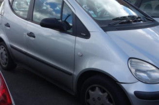 Serrure avant droit MERCEDES CLASSE A 168
