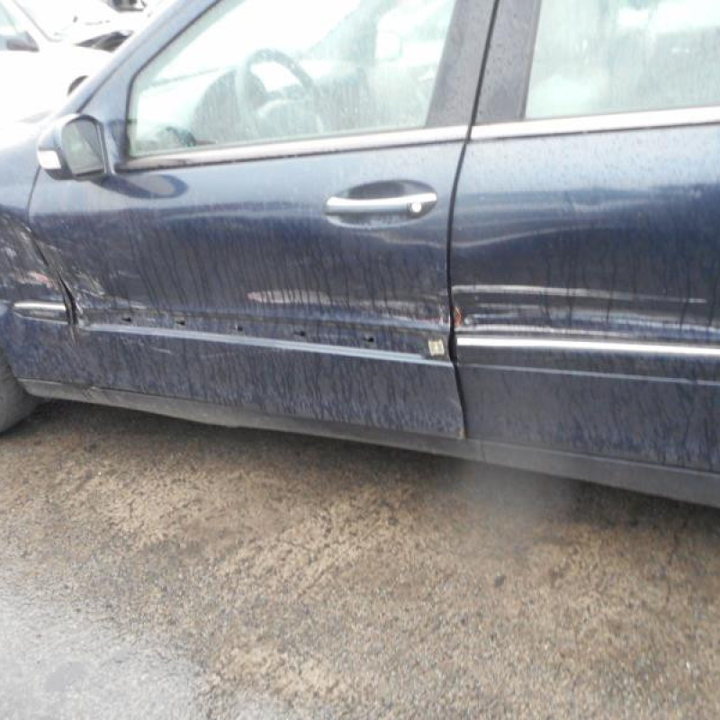 Porte arriere droit MERCEDES CLASSE C 203 Photo n°8