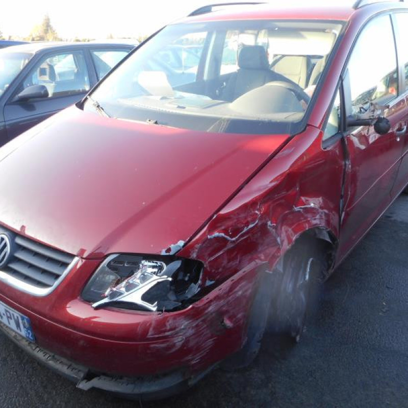 Etrier avant droit (freinage) VOLKSWAGEN TOURAN 1 Photo n°1