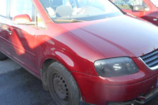Etrier avant droit (freinage) VOLKSWAGEN TOURAN 1