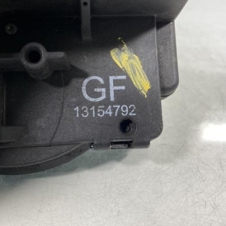 Serrure avant droit OPEL MERIVA A