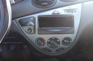 Plage arriere FORD FOCUS 1