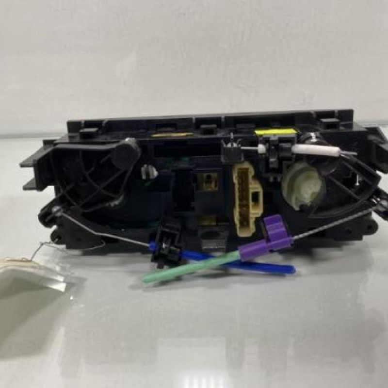 Commande chauffage PEUGEOT 207 Photo n°2