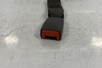 Attache ceinture arriere droit NISSAN MICRA 3