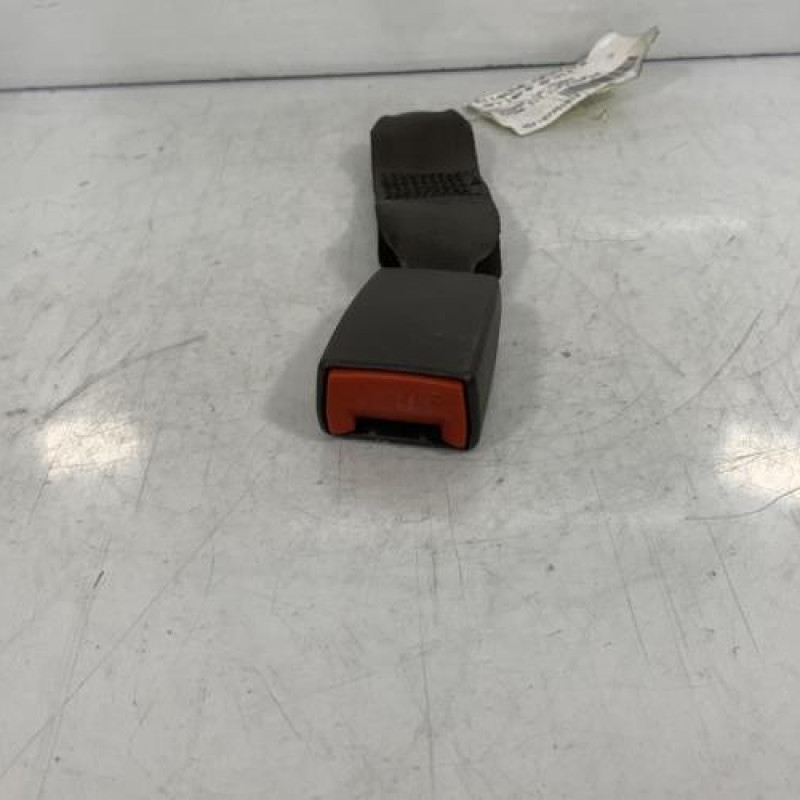 Attache ceinture arriere droit NISSAN MICRA 3 Photo n°2
