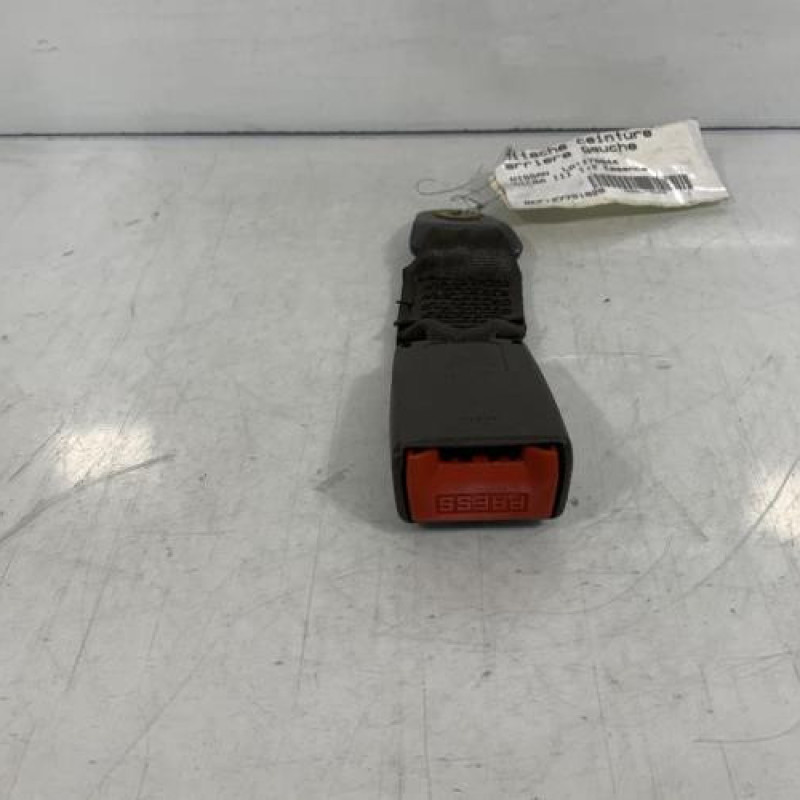 Attache ceinture arriere gauche NISSAN MICRA 3 Photo n°2