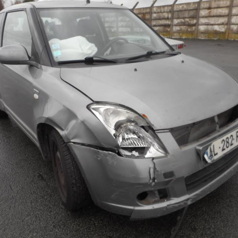 Retroviseur droit SUZUKI SWIFT 3 Photo n°6
