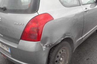 Retroviseur droit SUZUKI SWIFT 3