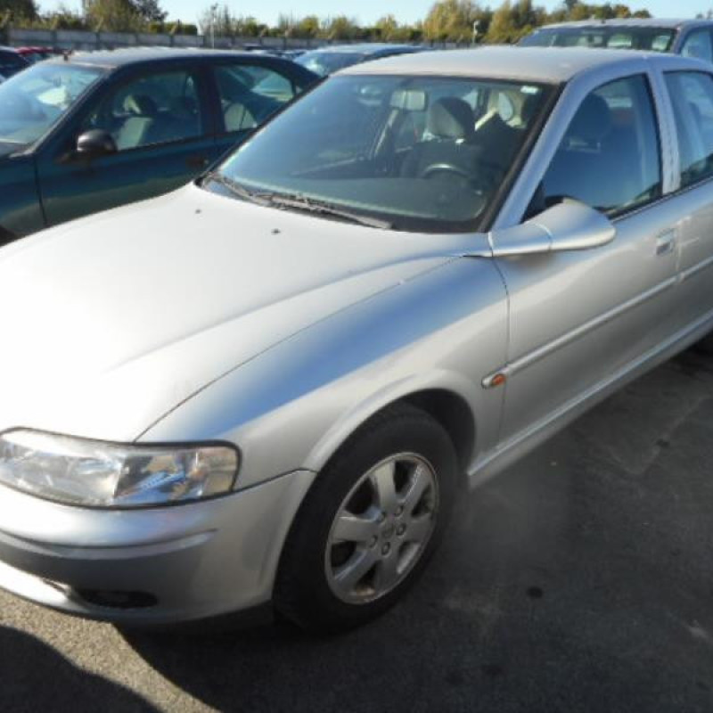 Retroviseur gauche OPEL VECTRA B Photo n°4