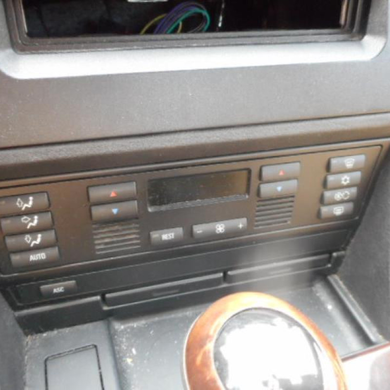 Porte avant gauche BMW SERIE 5 E39 Photo n°9