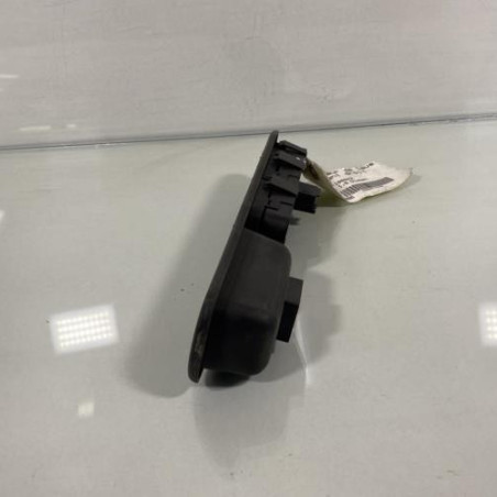 Interrupteur de leve vitre avant droit PEUGEOT 307