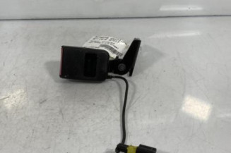 Attache ceinture arriere droit PEUGEOT 207