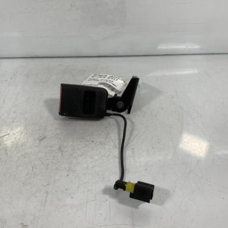 Attache ceinture arriere droit PEUGEOT 207 Photo n°2