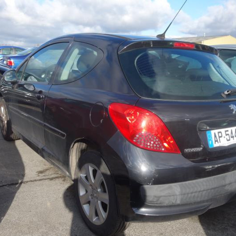 Attache ceinture arriere droit PEUGEOT 207 Photo n°7