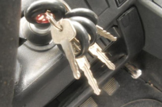 Optique avant principal droit (feux)(phare) VOLKSWAGEN POLO 2