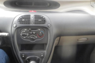 Serrure avant gauche CITROEN XSARA PICASSO