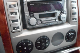 Serrure avant droit KIA CARNIVAL 1