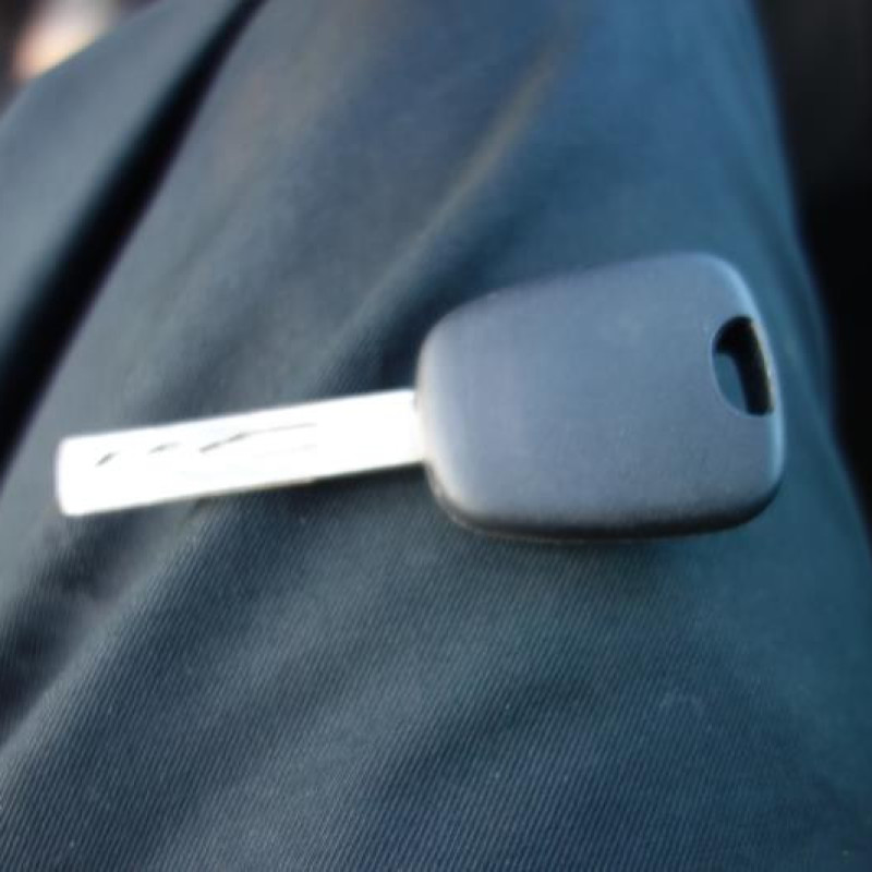Pretensionneur de ceinture avant droit PEUGEOT 308 1 SW Photo n°11