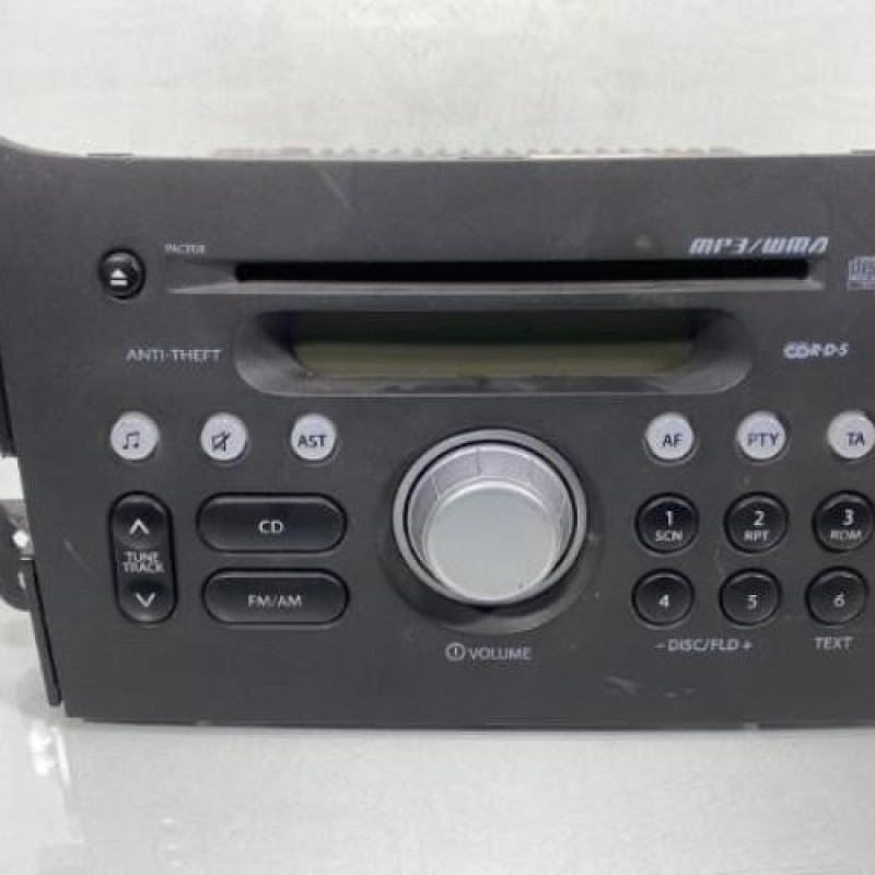 Autoradio d'origine SUZUKI SPLASH Photo n°1